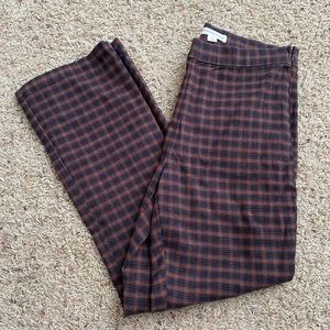 Aeropostale Women’s Patterned Pants Size Medium